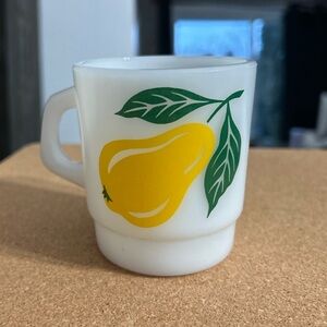 Vintage Termocrisa Milk Glass Cup